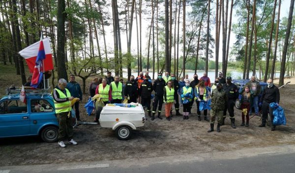 Akcja sprzątania w Pieckach – J. Jezuickie – 31.05.2020